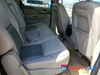 Zdjęcie 11 z 13 samochodu: 2007 CHEVROLET SUBURBAN C1500 VIN:3GNFC16087G194465 - miniatura