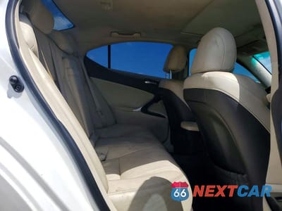 Zdjęcie 10 z 12 samochodu: 2013 LEXUS IS 250 VIN:JTHBF5C25D5188183 - miniatura