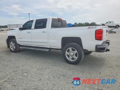 Drugie zdjęcie samochodu z przodu: 2015 CHEVROLET SILVERADO K2500 HEAVY DUTY LTZ VIN:1GC1KWE87FF159944 - miniatura