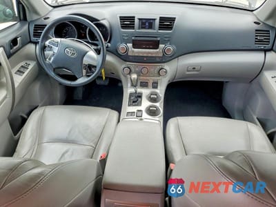 Zdjęcie 8 z 13 samochodu: 2012 TOYOTA HIGHLANDER SE VIN:5TDZA3EH1CS028217 - miniatura