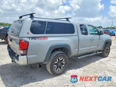 Trzecie zdjęcie samochodu z tyłu: 2019 TOYOTA TACOMA TRD OFF-ROAD VIN:5TFSZ5AN5KX183945 - miniatura