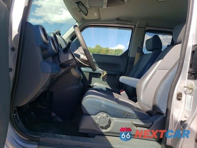 Zdjęcie 7 z 13 samochodu: 2004 HONDA ELEMENT EX VIN:5J6YH28624L004985 - miniatura