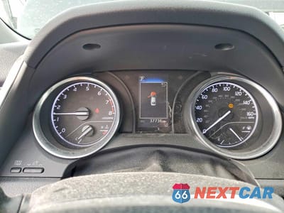 Zdjęcie 9 z 12 samochodu: 2019 TOYOTA CAMRY LE VIN:4T1B11HK1KU815011 - miniatura