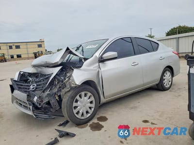 2018 NISSAN VERSA SV 3N1CN7AP7JK397514 - główne zdjęcie licytacji z USA - miniatura