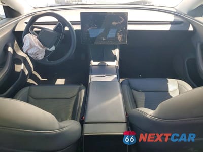 Zdjęcie 8 z 12 samochodu: 2025 TESLA MODEL 3 VIN:5YJ3E1EAXSF034912 - miniatura