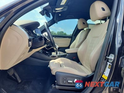 Zdjęcie 7 z 13 samochodu: 2019 BMW X3 XDRIVE30I VIN:5UXTR9C53KLP91042 - miniatura