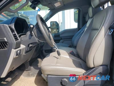Zdjęcie 7 z 12 samochodu: 2021 FORD F450 SUPER DUTY VIN:1FDUF4HN2MDA15312 - miniatura