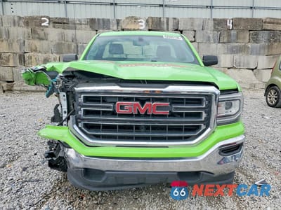 Piąte zdjęcie samochodu w środku: 2018 GMC SIERRA C1500 VIN:1GTN1LEC7JZ903797 - miniatura