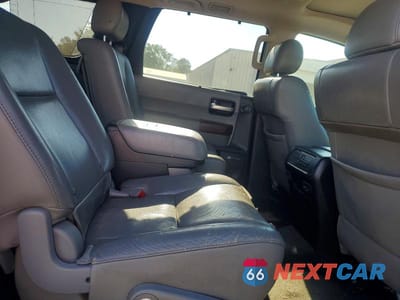 Zdjęcie 11 z 13 samochodu: 2012 TOYOTA SEQUOIA PLATINUM VIN:5TDYY5G15CS039983 - miniatura