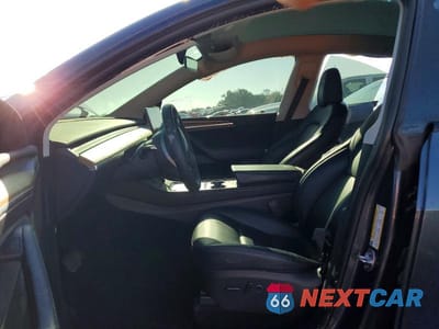 Zdjęcie 7 z 13 samochodu: 2023 TESLA MODEL Y VIN:7SAYGDEE7PA079236 - miniatura
