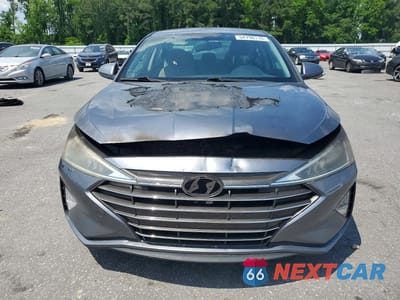Piąte zdjęcie samochodu w środku: 2019 HYUNDAI ELANTRA SE VIN:KMHD74LF8KU829619 - miniatura