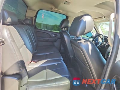 Zdjęcie 10 z 12 samochodu: 2012 CHEVROLET SILVERADO K1500 LTZ VIN:3GCPKTE78CG227730 - miniatura