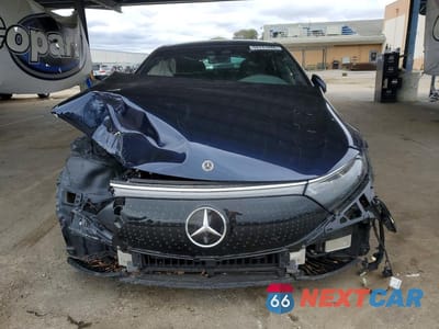 Piąte zdjęcie samochodu w środku: 2023 MERCEDES-BENZ EQS SEDAN 580 4MATIC VIN:W1KCG4EB8PA028360 - miniatura