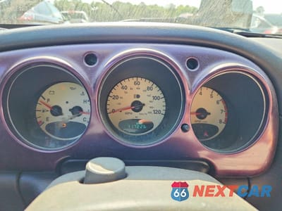 Zdjęcie 9 z 12 samochodu: 2005 CHRYSLER PT CRUISER VIN:3C3EY45X05T613620 - miniatura