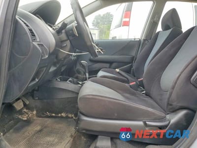 Zdjęcie 7 z 12 samochodu: 2007 HONDA FIT S VIN:JHMGD38677S028839 - miniatura