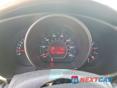 Zdjęcie 9 z 13 samochodu: 2015 KIA SOUL BASE VIN:KNDJN2A21F7764361 - miniatura