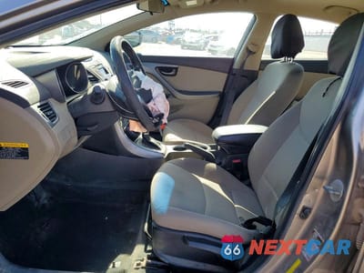 Zdjęcie 7 z 12 samochodu: 2014 HYUNDAI ELANTRA SE VIN:5NPDH4AE1EH518303 - miniatura
