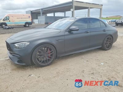 2021 MERCEDES-BENZ E 63 AMG-S 4MATIC W1KZF8KB0MA989734 - główne zdjęcie licytacji z USA - miniatura