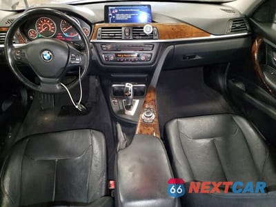 Zdjęcie 8 z 12 samochodu: 2013 BMW 328 XI VIN:WBA3B3C57DF530949 - miniatura