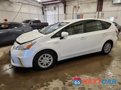 2014 TOYOTA PRIUS V TWO JTDZN3EU1E3354637 - główne zdjęcie licytacji z USA - miniatura