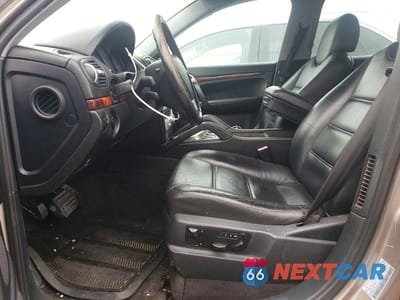 Zdjęcie 7 z 14 samochodu: 2004 PORSCHE CAYENNE VIN:WP1AA29P34LA21733 - miniatura