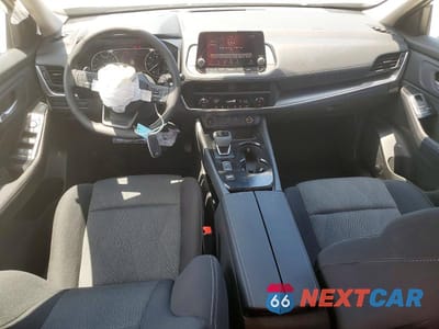 Zdjęcie 8 z 12 samochodu: 2026 NISSAN ROGUE SV VIN:5N1BT3BA2TC807254 - miniatura