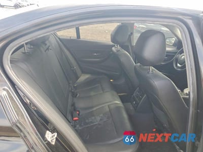 Zdjęcie 10 z 12 samochodu: 2015 BMW 328 XI VIN:WBA3B3G58FNR88616 - miniatura