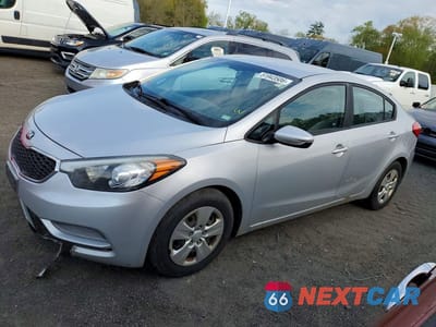 2016 KIA FORTE KNAFK4A6XG5445046 - główne zdjęcie licytacji z USA - miniatura