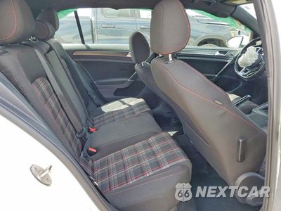 Zdjęcie 10 z 12 samochodu: 2018 VOLKSWAGEN GTI S VIN:3VW547AU0JM281488 - miniatura