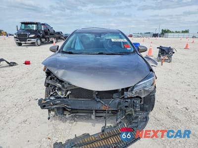 Piąte zdjęcie samochodu w środku: 2019 TOYOTA COROLLA LE VIN:5YFBURHE5KP872927 - miniatura