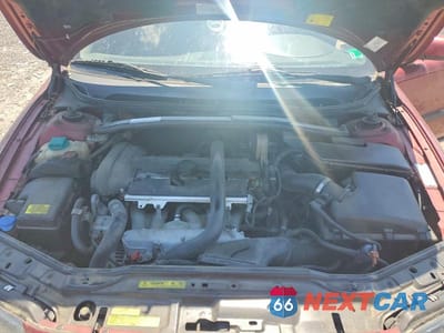Zdjęcie 11 z 12 samochodu: 2004 VOLVO V70 FWD VIN:YV1SW59V542438567 - miniatura