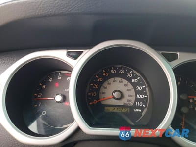 Zdjęcie 9 z 13 samochodu: 2005 TOYOTA 4RUNNER SR5 VIN:JTEZU14R050055514 - miniatura