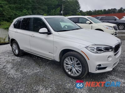 Czwarte zdjęcie samochodu z boku: 2017 BMW X5 XDRIVE35I VIN:5UXKR0C31H0V77764 - miniatura
