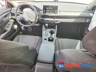 Zdjęcie 8 z 13 samochodu: 2023 HONDA ACCORD LX VIN:1HGCY1F26PA045342 - miniatura