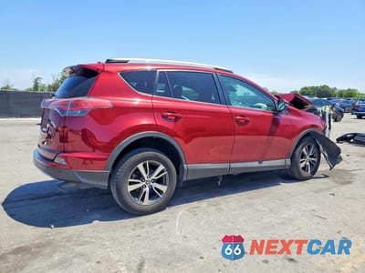 Trzecie zdjęcie samochodu z tyłu: 2018 TOYOTA RAV4 XLE VIN:2T3WFREVXJW468879 - miniatura