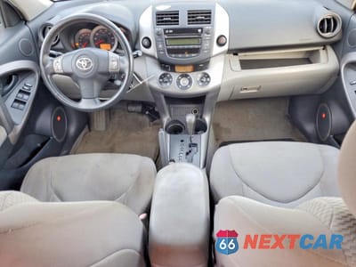 Zdjęcie 8 z 13 samochodu: 2007 TOYOTA RAV4 LIMITED VIN:JTMBD31VX75095057 - miniatura