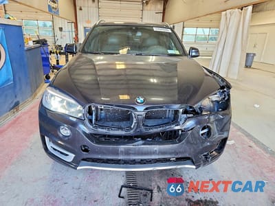 Piąte zdjęcie samochodu w środku: 2018 BMW X5 XDRIVE35I VIN:5UXKR0C50J0X86632 - miniatura