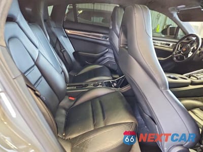 Zdjęcie 10 z 12 samochodu: 2018 PORSCHE PANAMERA TURBO VIN:WP0AF2A71JL140049 - miniatura