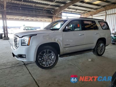 2019 GMC YUKON SLT 1GKS2BKC8KR183768 - główne zdjęcie licytacji z USA - miniatura