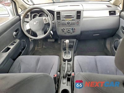 Zdjęcie 8 z 12 samochodu: 2009 NISSAN VERSA 1.8 S VIN:3N1BC11E49L398087 - miniatura