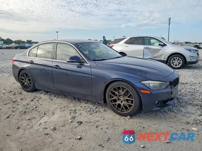 Czwarte zdjęcie samochodu z boku: 2013 BMW 328 XI SULEV VIN:WBA3B5C59DF592087 - miniatura