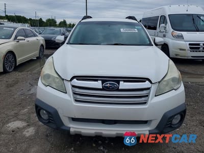 Piąte zdjęcie samochodu w środku: 2014 SUBARU OUTBACK 2.5I LIMITED VIN:4S4BRCLC5E3302309 - miniatura