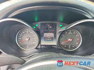 Zdjęcie 9 z 12 samochodu: 2015 MERCEDES-BENZ C 300 4MATIC VIN:55SWF4KB6FU021331 - miniatura