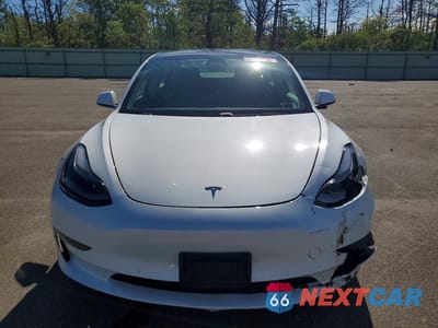 Piąte zdjęcie samochodu w środku: 2021 TESLA MODEL 3 VIN:5YJ3E1EA6MF913360 - miniatura