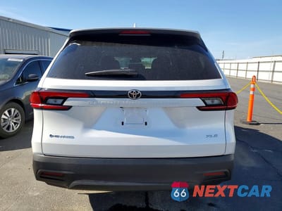 Zdjęcie 6 z 13 samochodu: 2026 TOYOTA GRAND HIGHLANDER HYBRID XLE VIN:5TDACAB57TS096091 - miniatura
