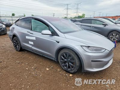 Czwarte zdjęcie samochodu z boku: 2025 TESLA MODEL X VIN:7SAXCBE50SF469862 - miniatura