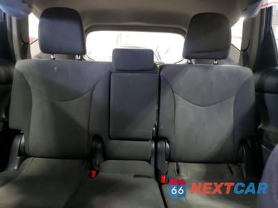 Zdjęcie 10 z 14 samochodu: 2014 TOYOTA PRIUS V THREE VIN:JTDZN3EU5E3362885 - miniatura