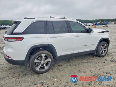 Trzecie zdjęcie samochodu z tyłu: 2022 JEEP GRAND CHEROKEE LIMITED 4XE VIN:1C4RJYB65N8748062 - miniatura