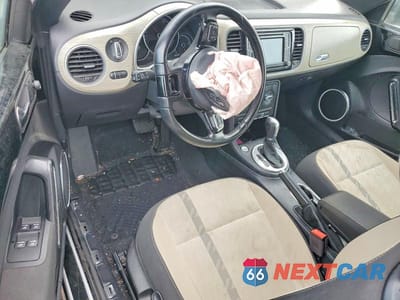 Zdjęcie 8 z 12 samochodu: 2018 VOLKSWAGEN BEETLE S VIN:3VW5DAAT2JM505199 - miniatura