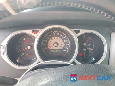 Zdjęcie 9 z 12 samochodu: 2005 TOYOTA 4RUNNER SR5 VIN:JTEZU14R550053757 - miniatura